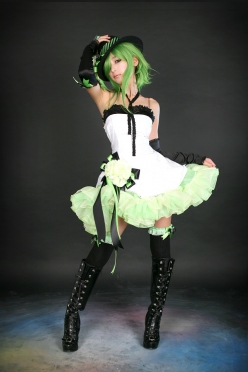 Vocaloid Gumi Camellia Cosplay by Ren 06