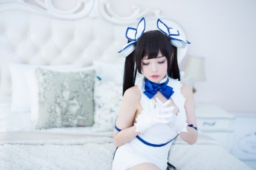 Hestia Cosplay by Tomia 08