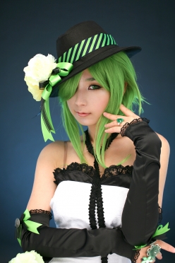 Vocaloid Gumi Camellia Cosplay by Ren 03