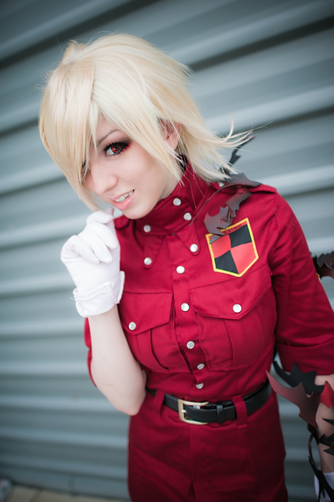Seras Victoria Cosplay by electric-lady 01